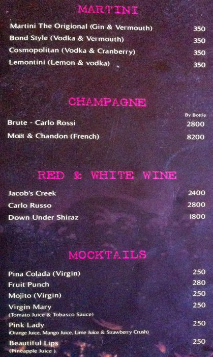 Quazar - Hazratganj - Lucknow image 4