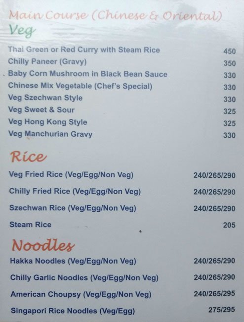 The Mohans Restaurant & Banquet Hall - Ashok Vihar Phase 1 - Delhi NCR image 5