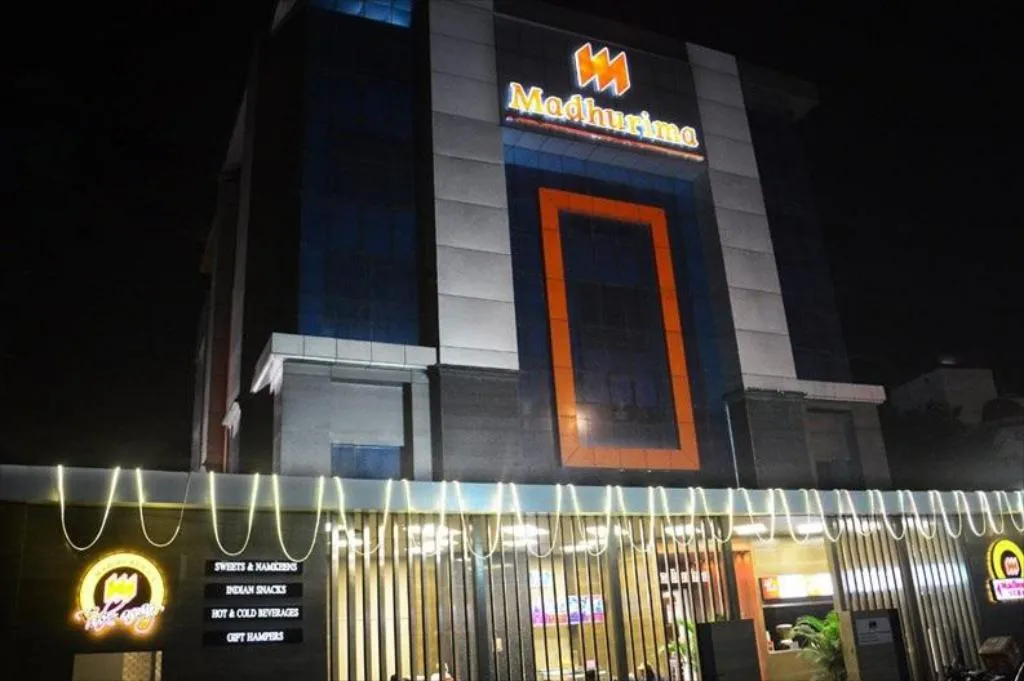 Madhurima Veg, Gomti Nagar, Lucknow Photo1