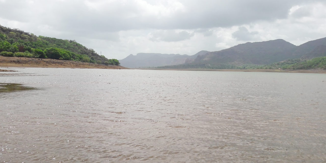 Mulshi Lake and Dam Photo1