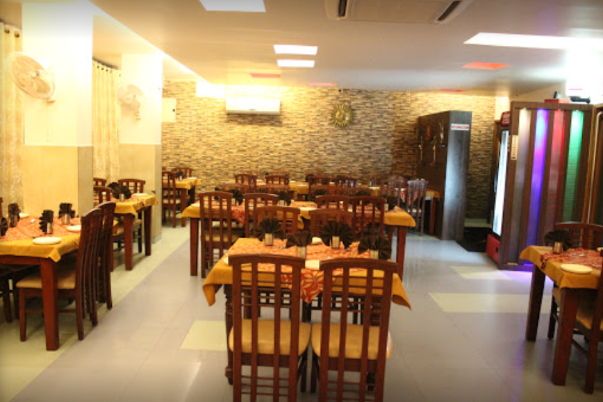 Natraj Dining Hall & Restaurant, City Centre, Udaipur Photo1