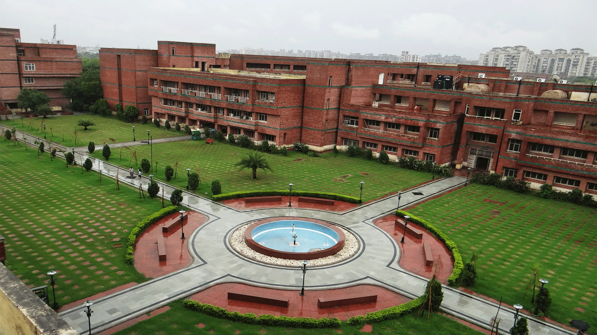 Netaji Subhas Institute of Technology - Dwarka - Delhi Photo1