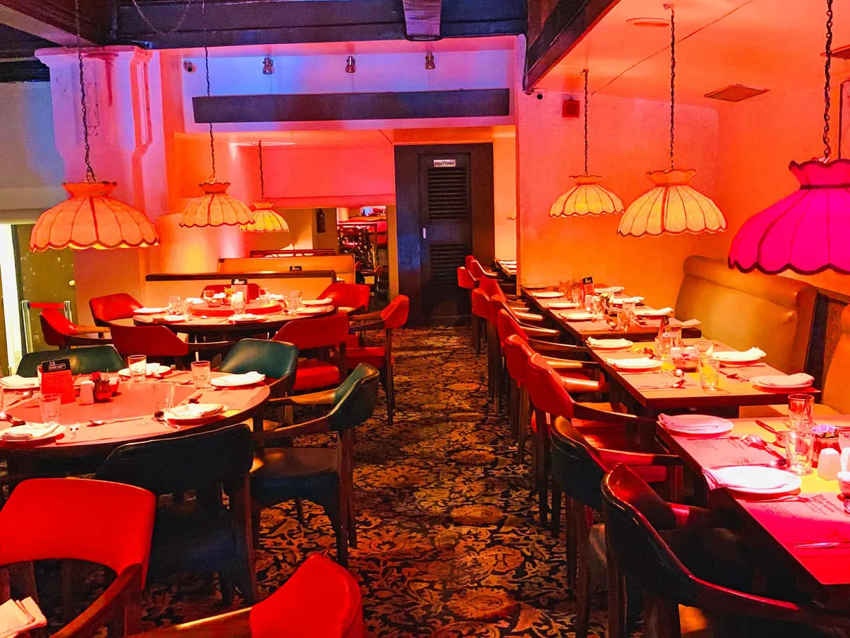 Peter Cat, Park Street, Kolkata Photo1