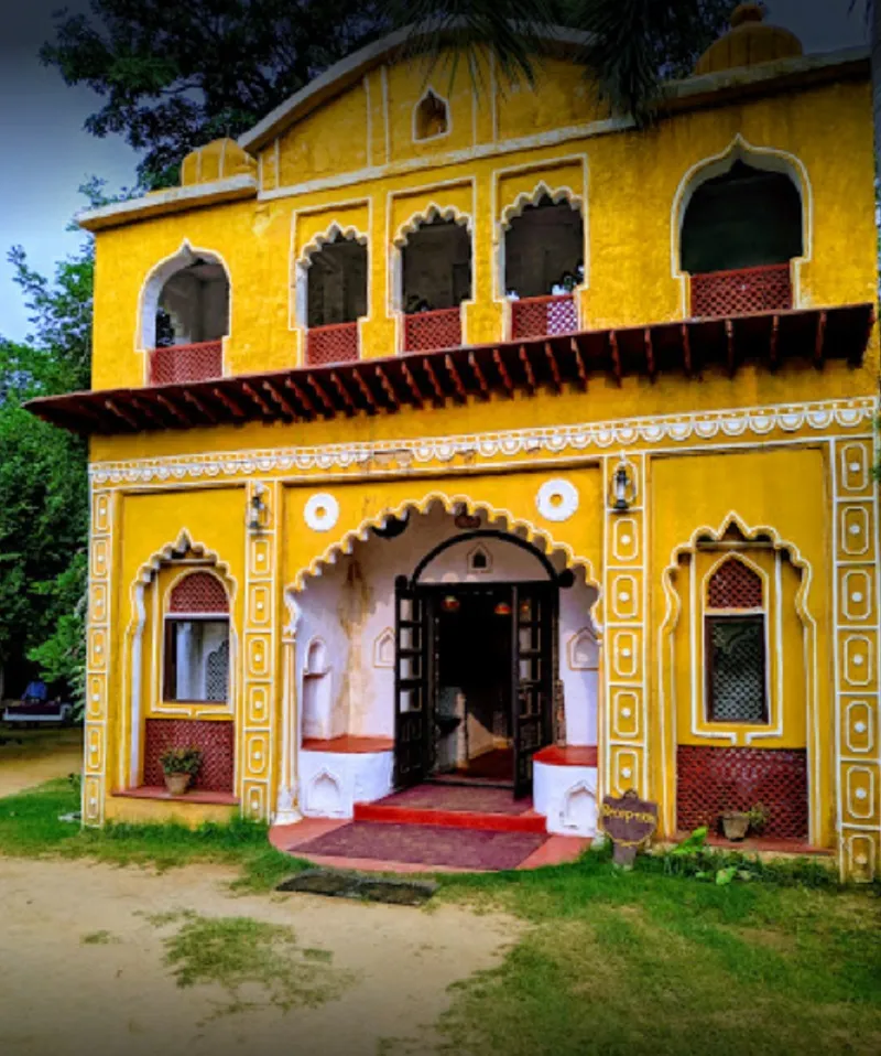 Surjivan Resort Photo2