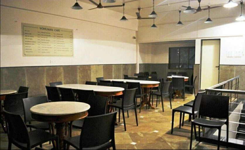 Vohuman Cafe, Sassoon Road, Pune Photo1