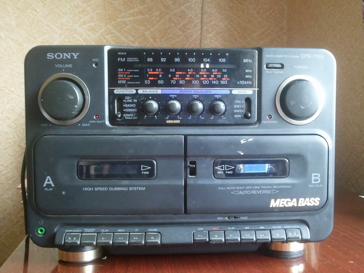 Sony CFS-715S Image