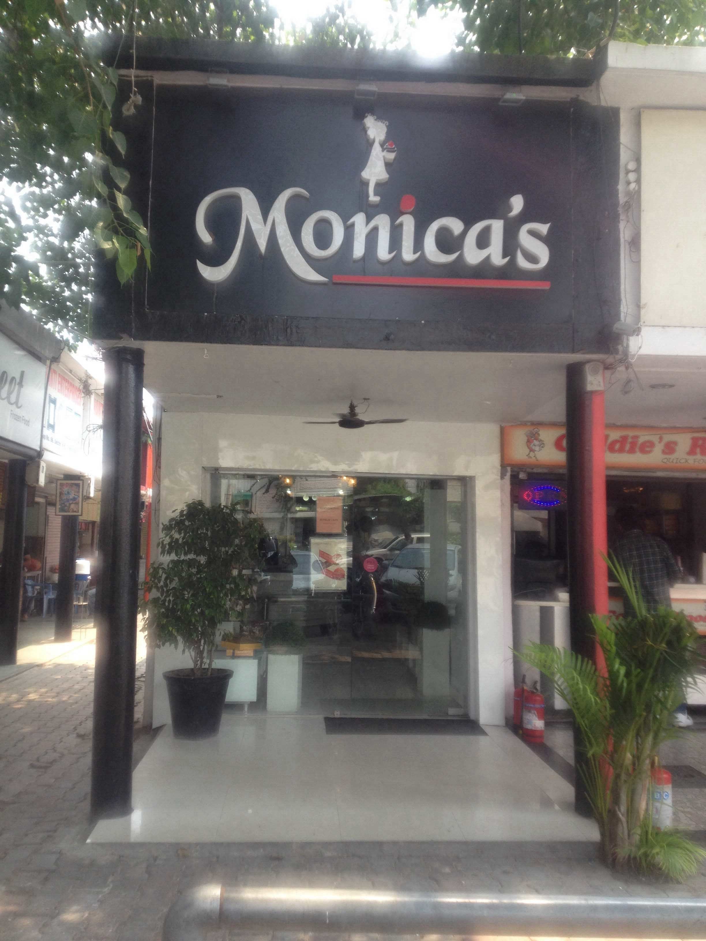 Monica's Puddings & Pies - Sector 8 - Chandigarh Image