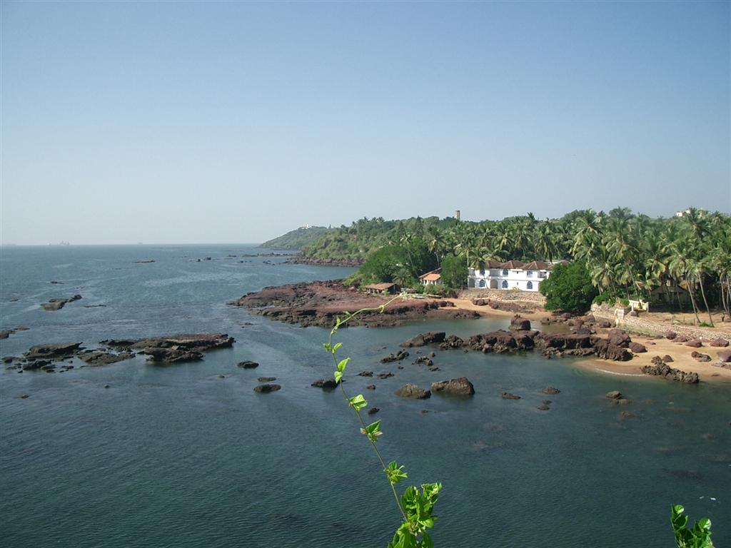 Dona Paula Image