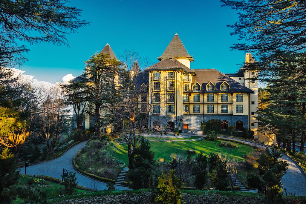 Hotel Wildflower Hall - Shimla Image