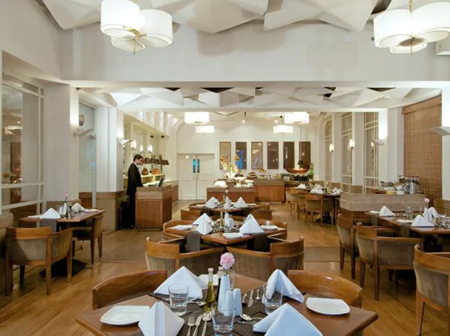 Taj Malabar Hotel Willingdon Island - Ernakulam - Kochi City Image