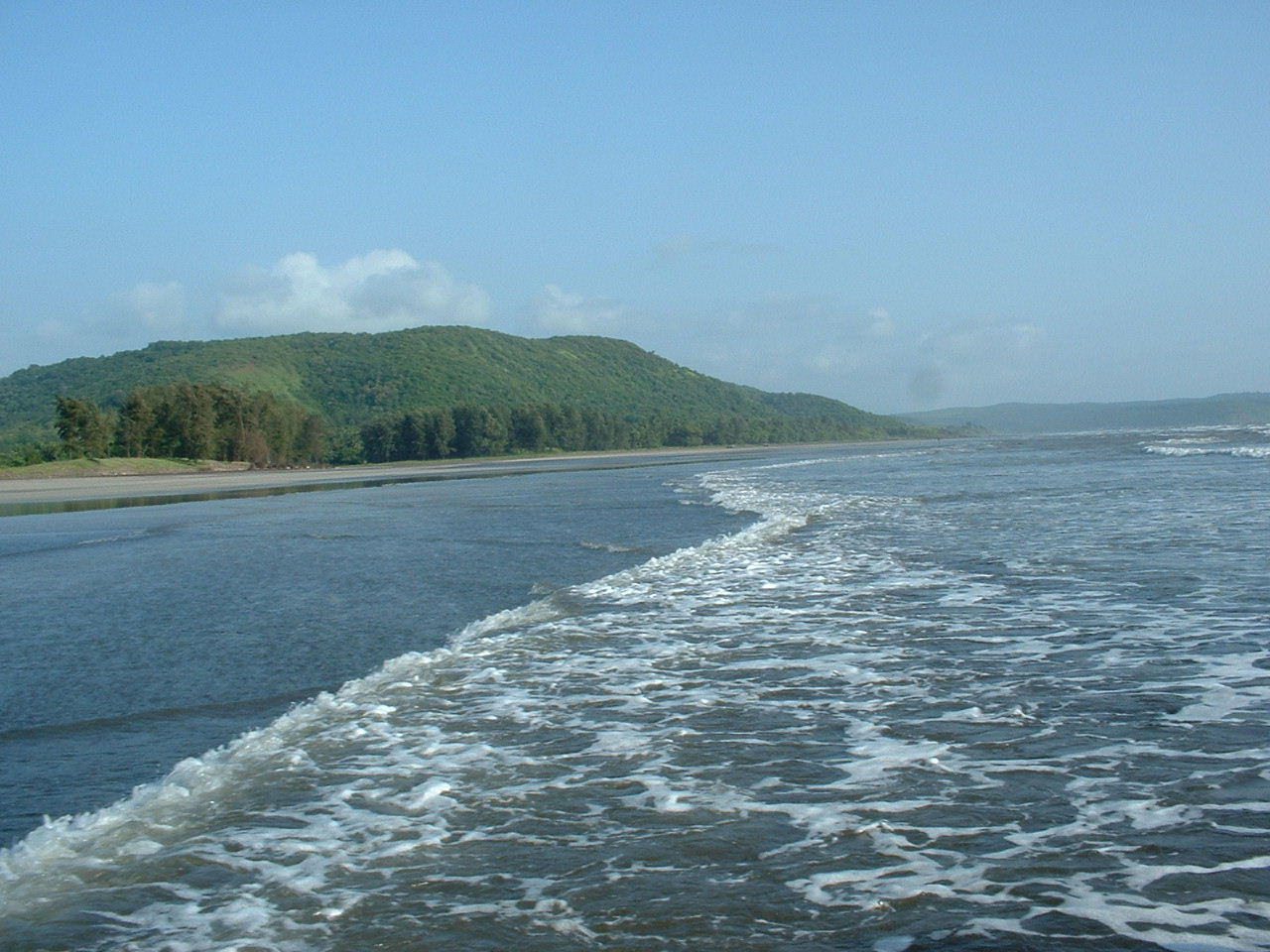 Dapoli Beach Image