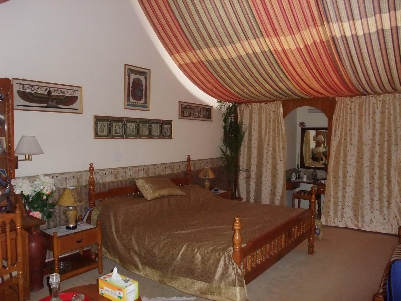 Tryst Hotel - Nilgiris Image
