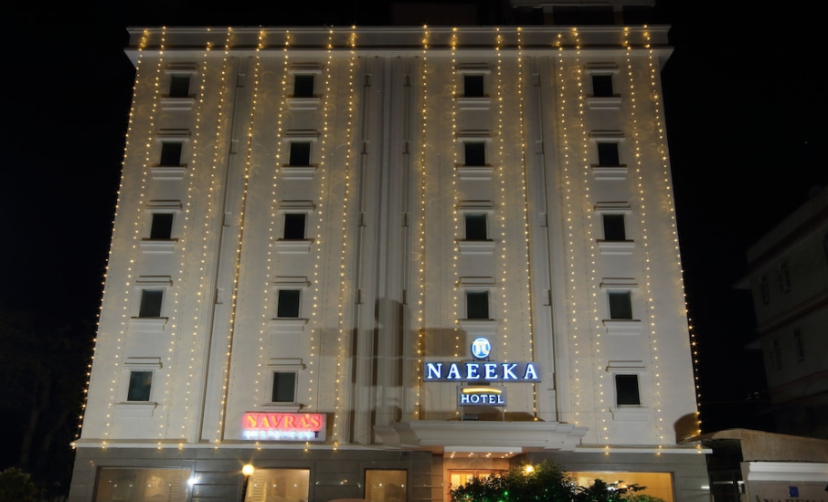 Naeeka Hotel - Ahmedabad Image