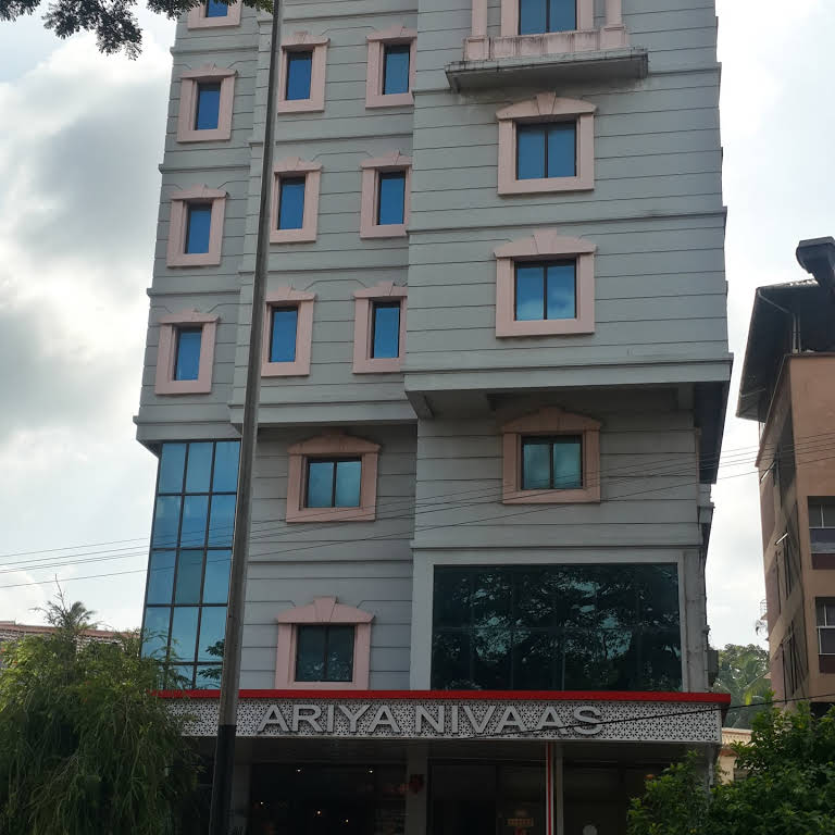 Hotel Ariyas Nivas - Trivandrum Image