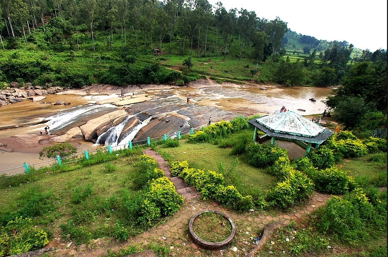 Araku Valley Image