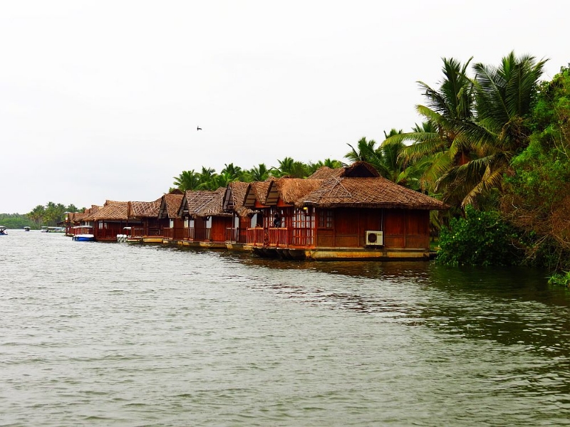 Poovar Islands Image