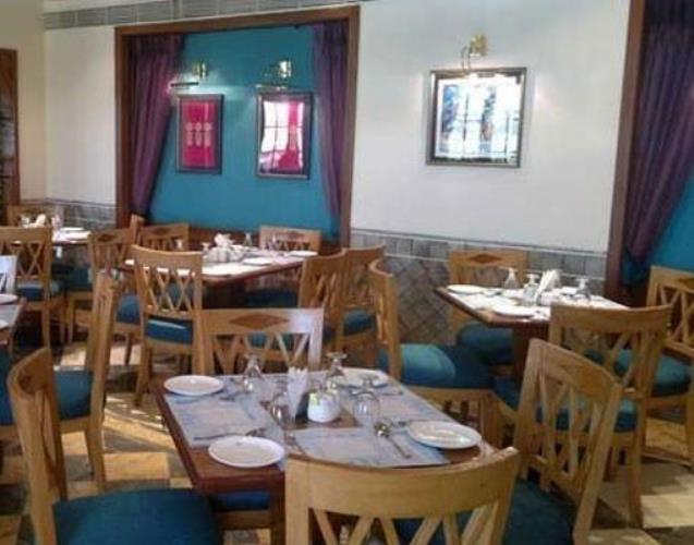 Curry N Pasta - Vile Parle - Mumbai Image
