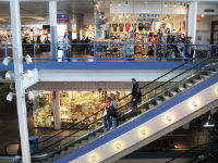 General Tips on Shopping Malls Image