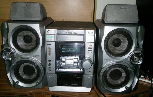 Sony Mini Hi- Fi VX555 Image