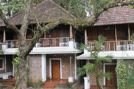 Hotel Ambadi - Lake Road - Thekkady Image