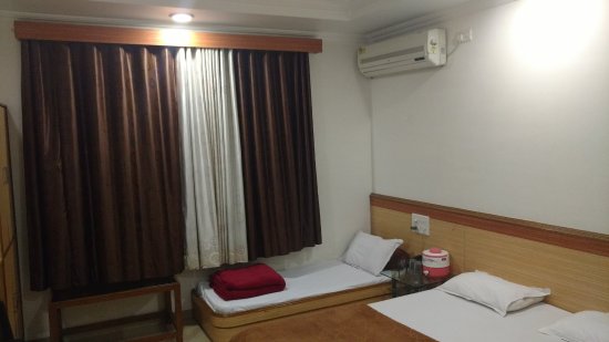 Hotel Om Park - Shirdi Image