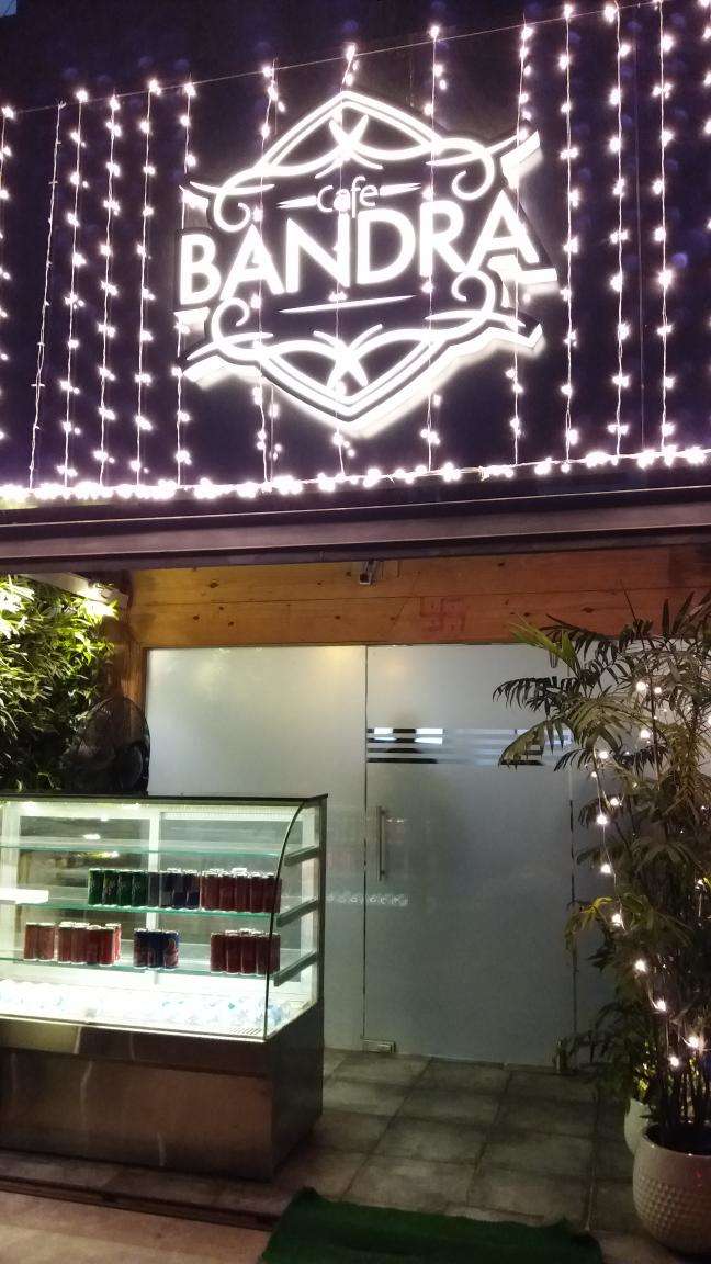 Cafe Bandra - Bandra - Mumbai Image