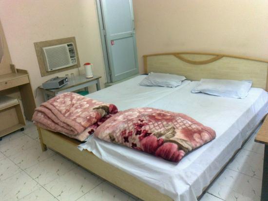 Abha Hotel - Moti Bagh - Faizabad Image