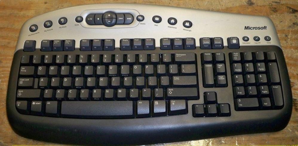 Microsoft Multimedia Keyboard 1.0A Image