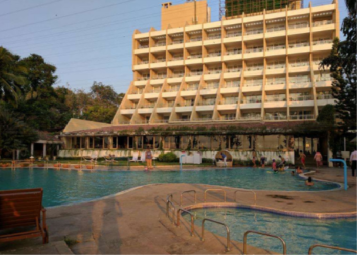 Pool Side The Resort - Malad - Mumbai Image