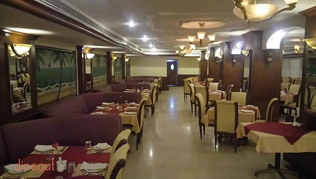 Crescent Avene Restaurant - High Grounds - Bangalore Image