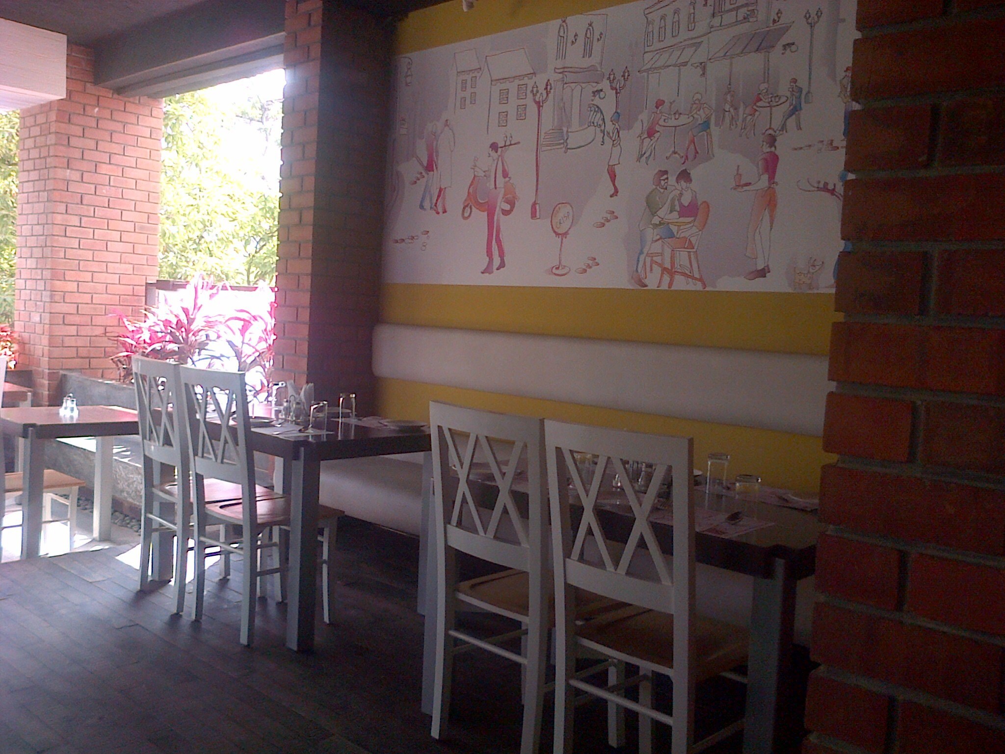 Crisp Resto Cafe - Indiranagar - Bangalore Image
