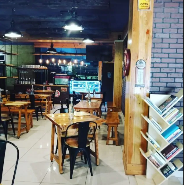 Crossover Resto Cafe - Kalyan Nagar - Bangalore Image