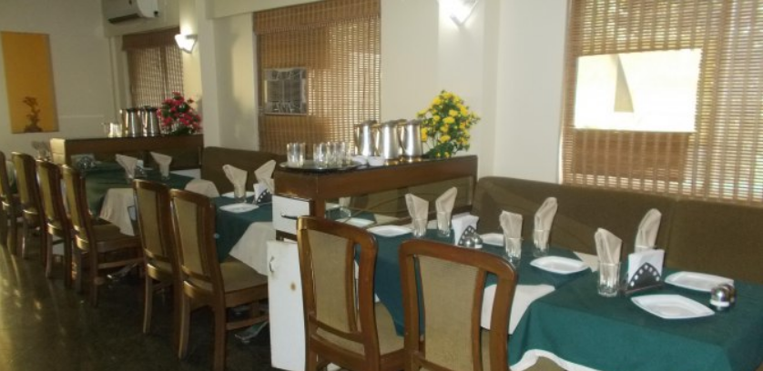 Ganaraj Restaurant - Shukrawar Peth - Pune Image