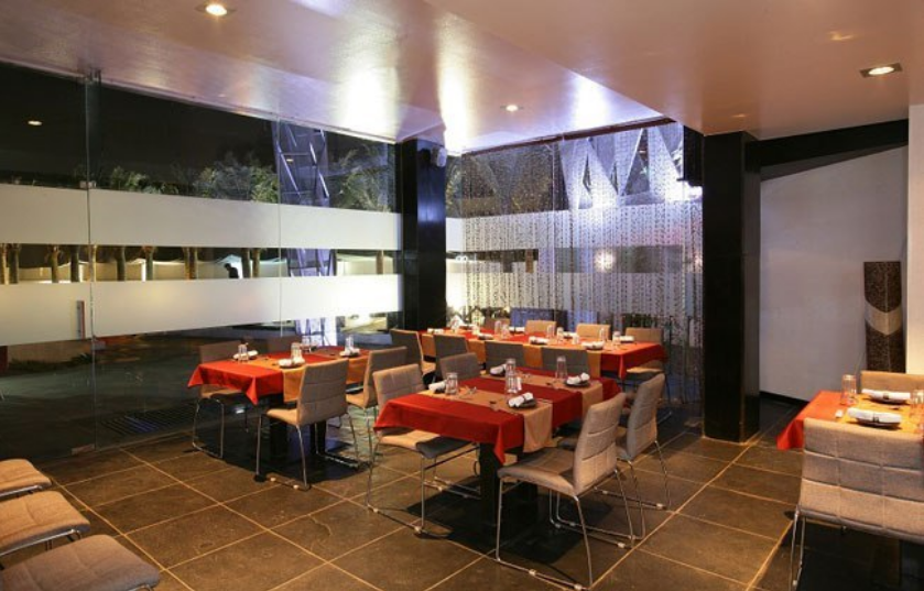 1 Lounge and Restaurant - Koregaon Park - Pune Image