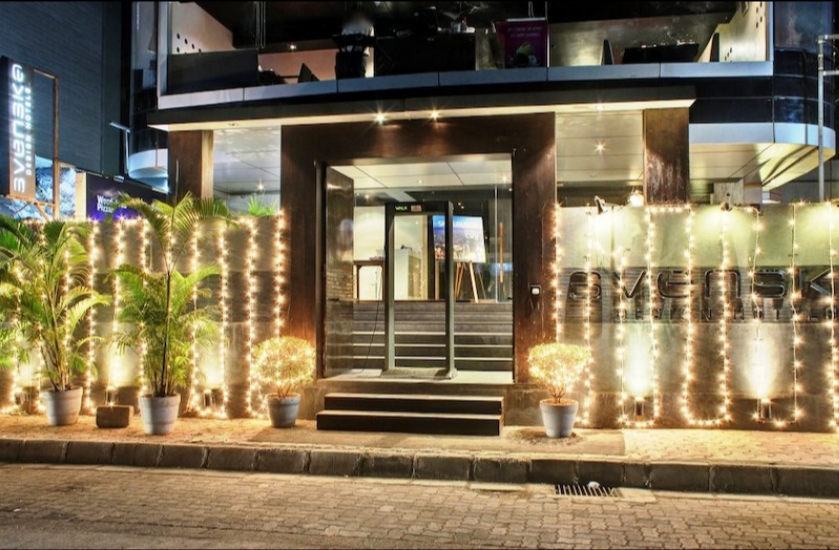 Miro Lounge - Svenska Design Hotel - Lokhandwala - Mumbai Image