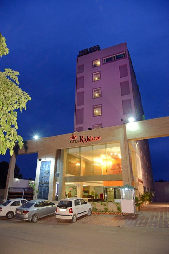 Hotel Rajshree - Chandigarh Image