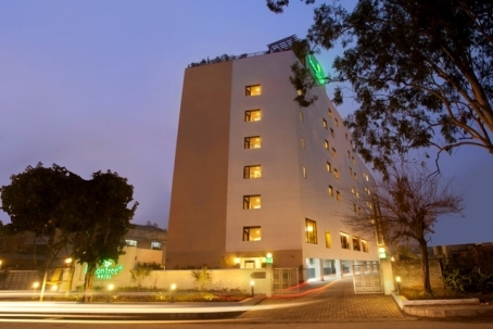 Lemon Tree Hotel - Chandigarh Image