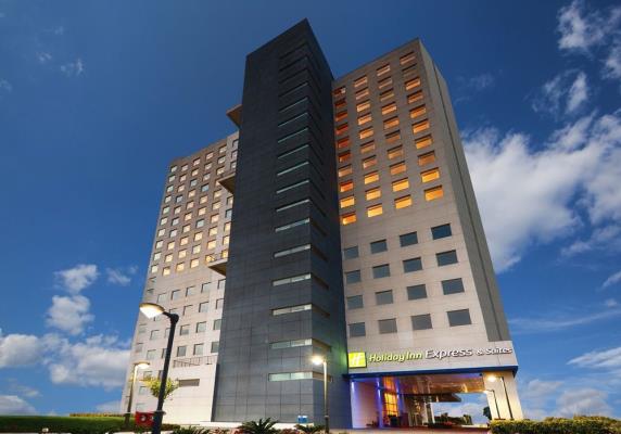 Holiday Inn Express & Suites - Hyderabad Image