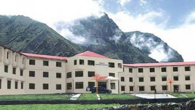 Sarovar Portico - Badrinath Image