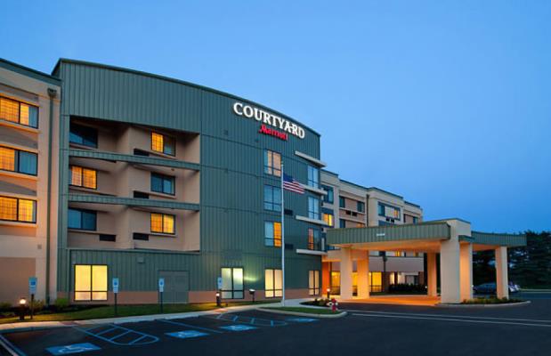 Courtyard by Marriott - Gurgaon Image