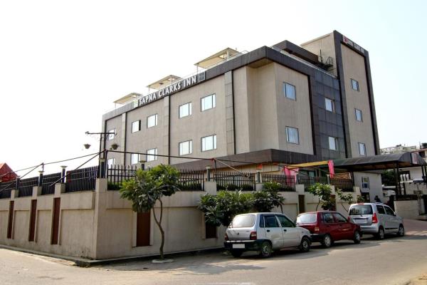 Sapna Clarks Inn - Lucknow Image