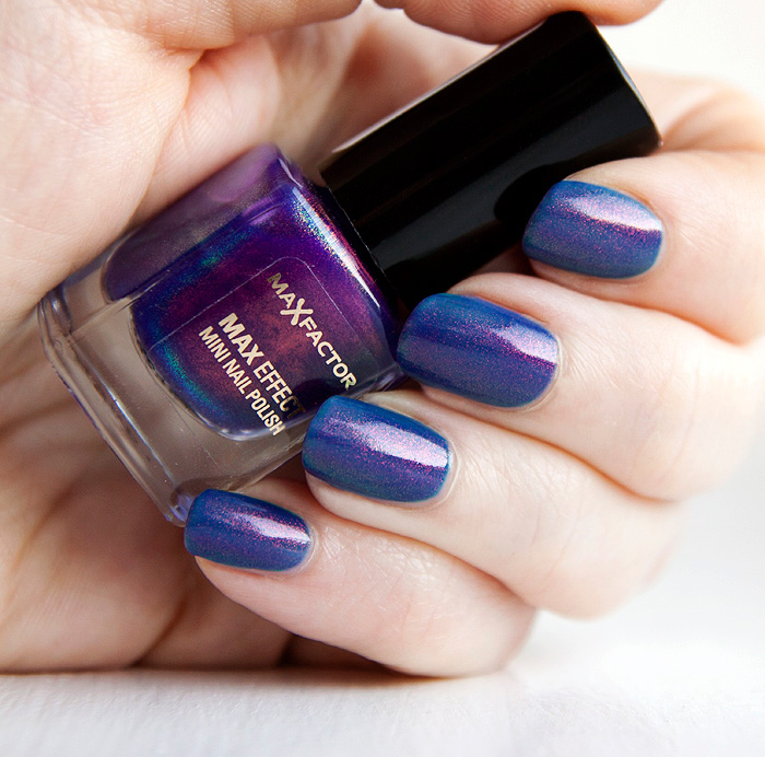 Max Factor Nail Makeup Image