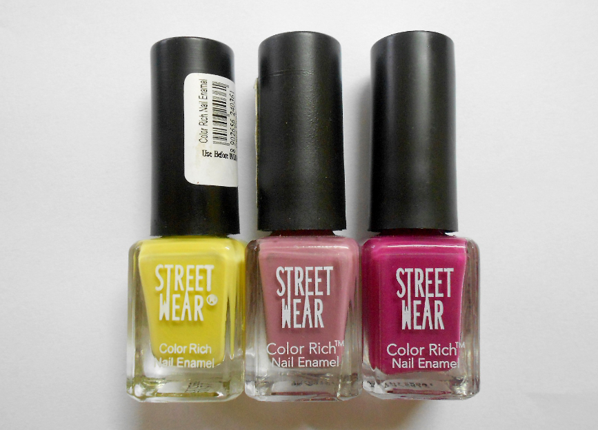 Street Wear Nail Makeup Image