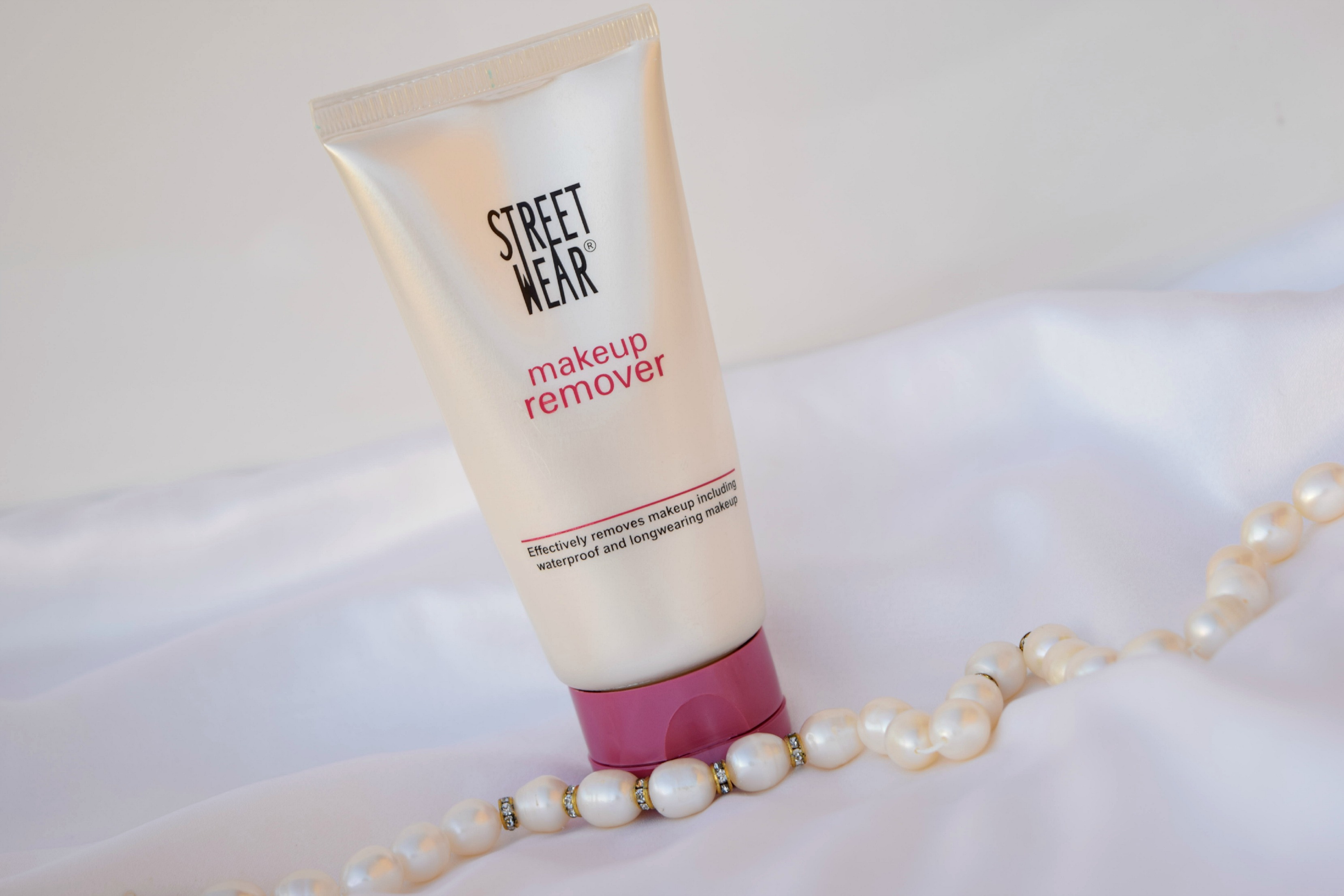 Street Wear Makeup Remover Image