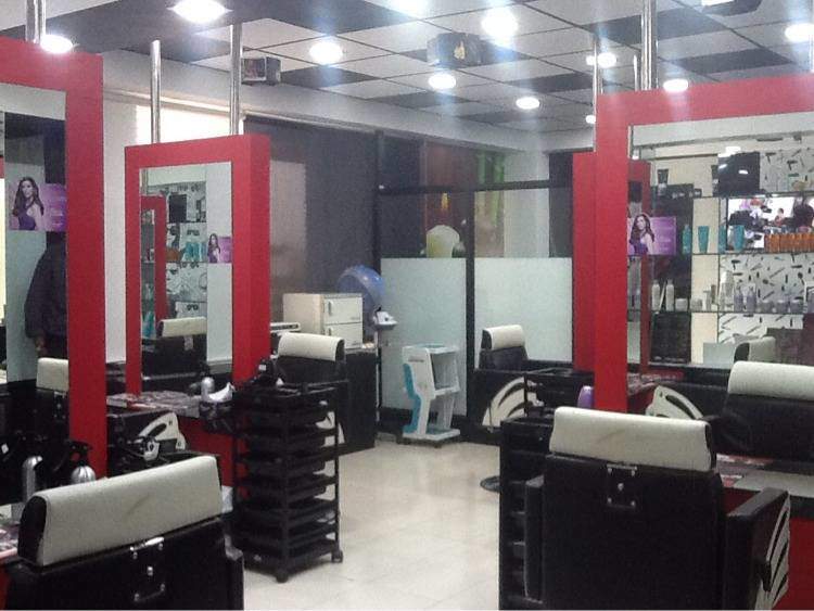 Allure Tha Family Salon - Sola - Ahmedabad Image