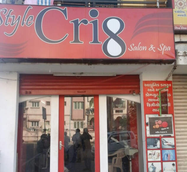 Cri8 Salon And Spa - Motera - Ahmedabad Image