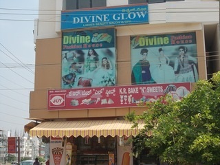 Divine Glow Parlour - HSR Layout - Bangalore Image
