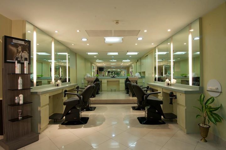 Taj Salon - Bandra West - Mumbai Image