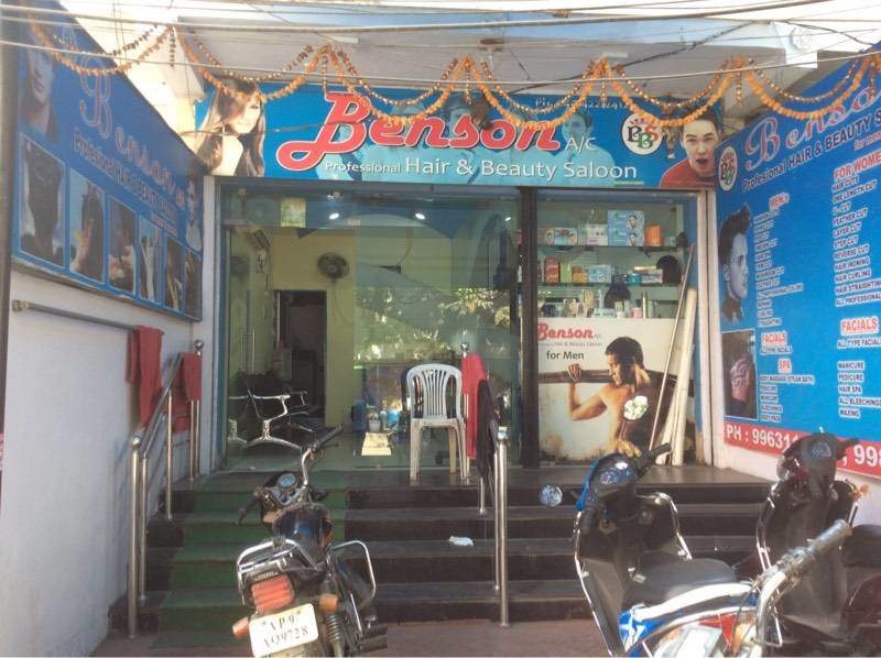 Benson Men Hair Salon - King Koti - Hyderabad Image