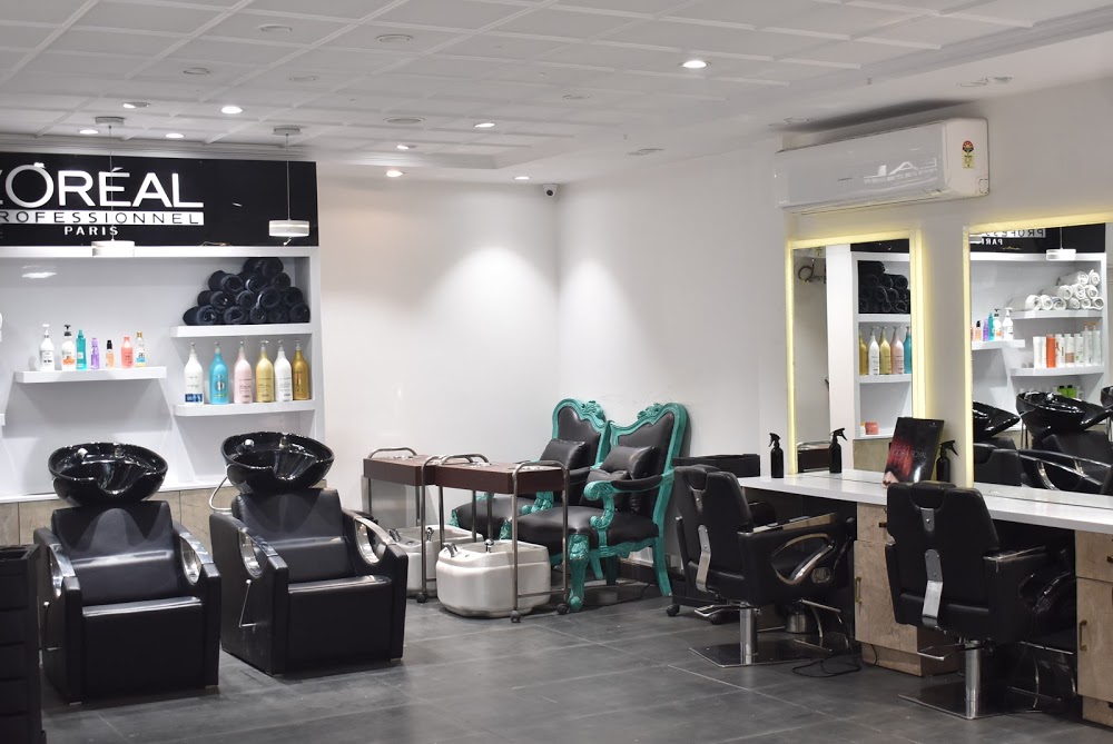Indica Makeover Studios - Pitampura - Delhi Image